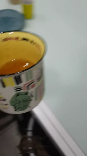 Vypitej caj se zbytky nudli